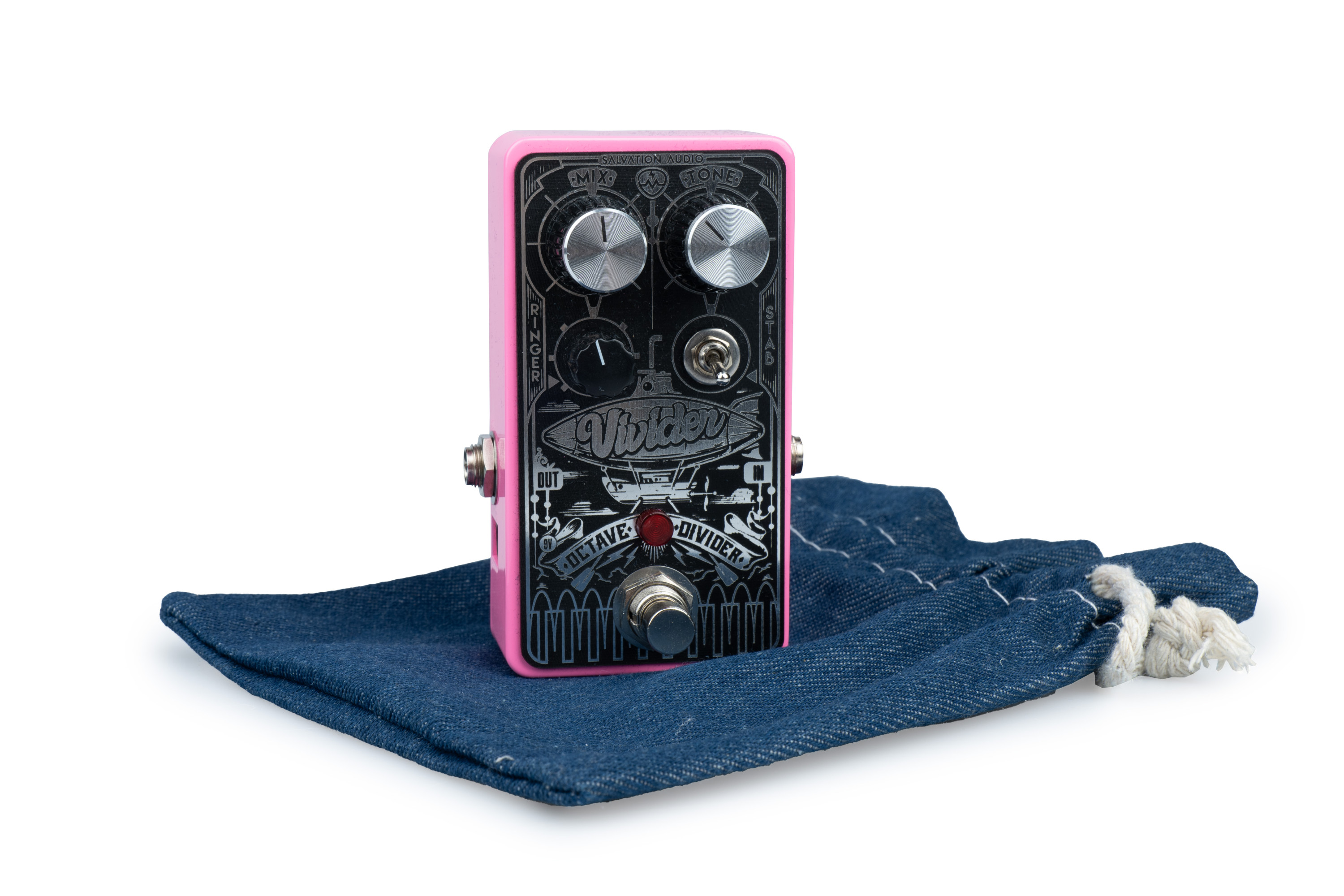 Hlavní obrázek Overdrive, distortion, fuzz, boost SALVATION AUDIO Vivider LIMITED EDITION PINK SERIES